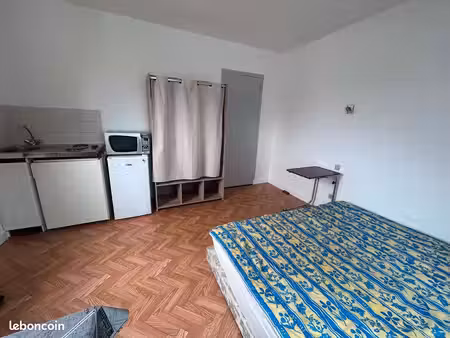 chambre meublée chez l'habitant