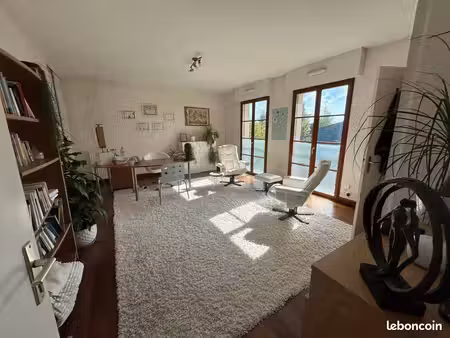 bureaux 45 m² vitre