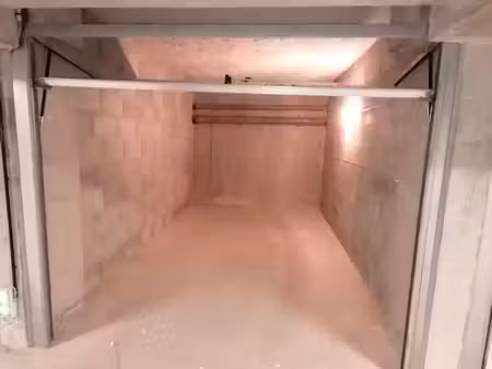 garage 1 pièce 14 m²