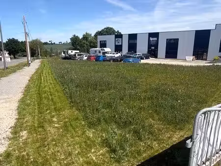 local d’activité neuf 160m2 visibilité premium