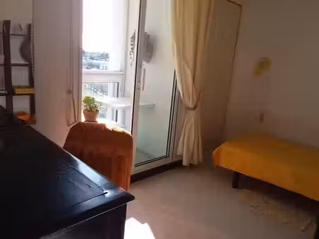 location meublée appartement 1 pièce 12 m² à montpellier (34000)  410 €