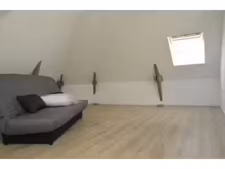 location meublée appartement 5 pièces 210 m² à villeneuve-d'ascq (59491)  450 €
