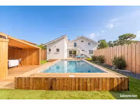 propriété 8 pièces 144 m²