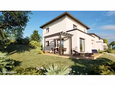 maison 5 pièces- 102m²+25m² de garage