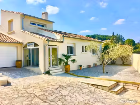 magnifique villa clermont l’hérault