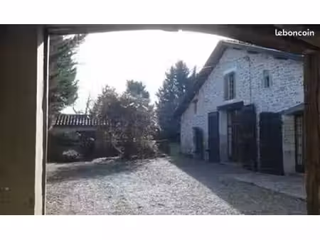 propriété historique sud-ouest  proche océan (25 min des plages) et du pays basque