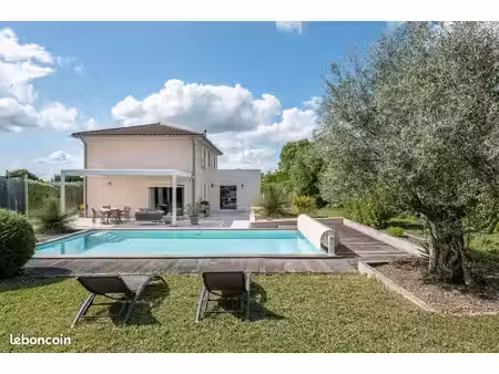 diémoz – maison 6 pièces 163 m²  piscine  terrain 1 214 m²