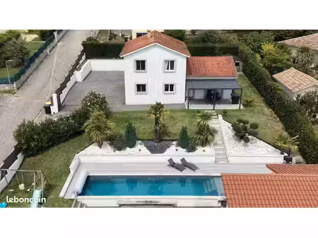 maison 6 pièces 128 m²