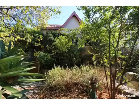 propriété 5 pièces 94 m²