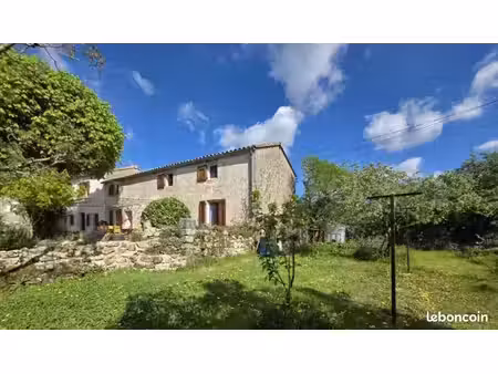 maison entièrement rénovée