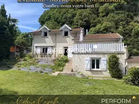 maison 5 pièces 136 m²