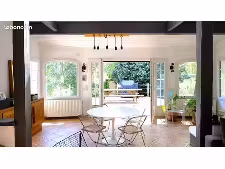 maison 6 pièces 165 m²