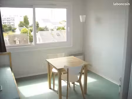 studio meublé