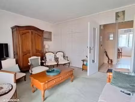 appartement t4 à renover