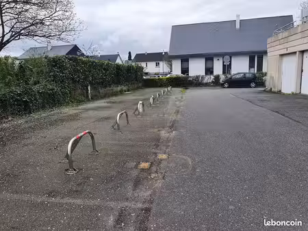 parkings la chapelle sur erdre hyper centre bourg