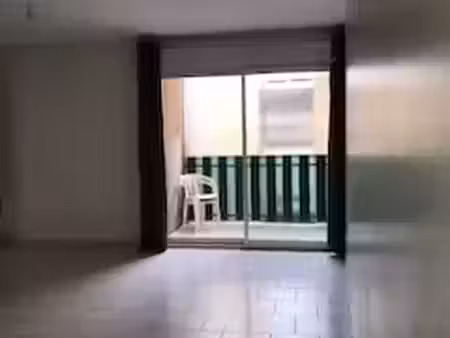 location appartement 3 pièces à castillon-la-bataille (33350)  545 €