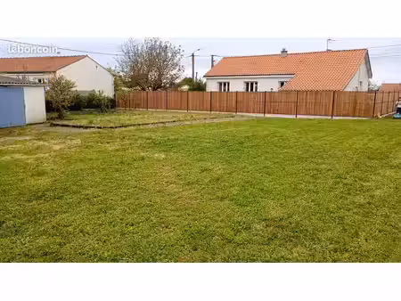 terrain et batiment