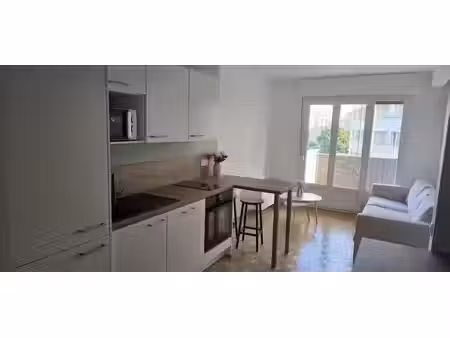 location meublée appartement 1 pièce 66 m² à villeurbanne (69100)  550 €