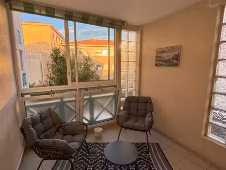 rue piétonne capbreton - meublé tout équipé avec terrasse intérieure