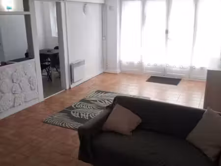 appartement t2 bis