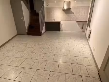 apartment a louer à puy-l’evêque