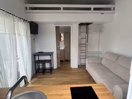 studio meublé 26 m² + terrasse – bail mobilité – 600 cc