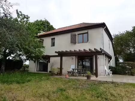 maison 7 pièces 173 m²