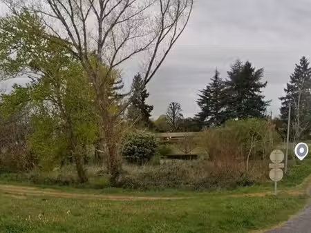 terrain loisirs bord de loire