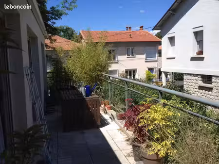 appartement 4 pièces 111 m²