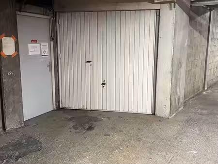 garage et réserve centre ville le mans