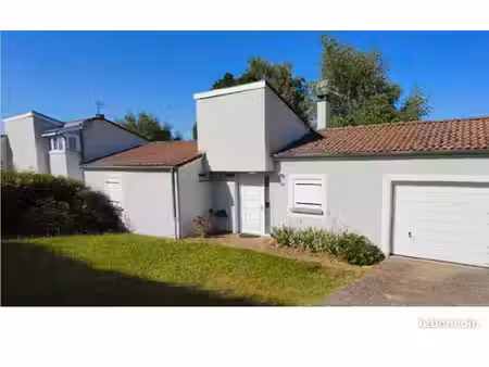 pavillon 3 pièces 64 m²