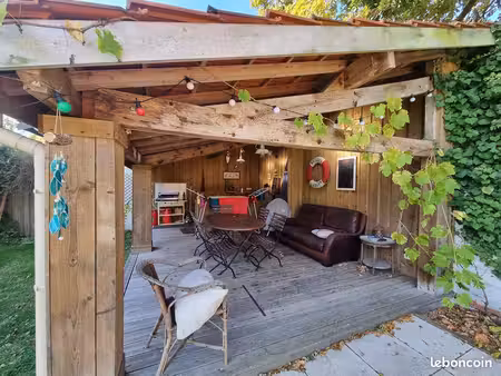 côté bassin  maison 4 chambres sans travaux