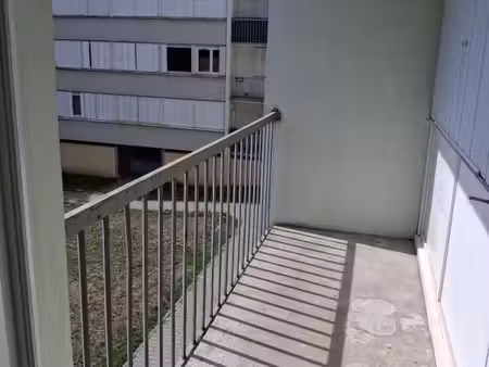 appartement 4 pièces 77 m²