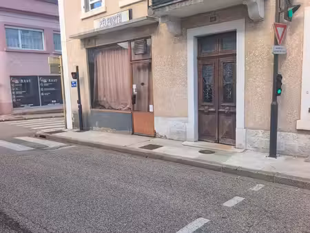 local tout commerce