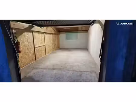 box de stockage garage
