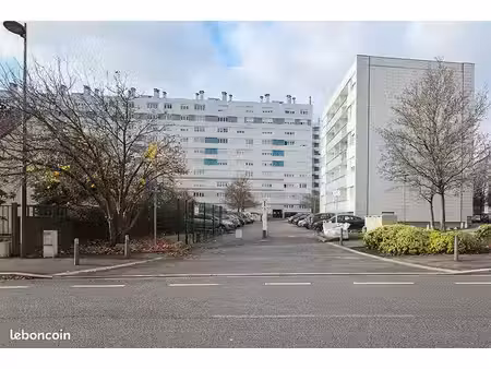 parking les mureaux