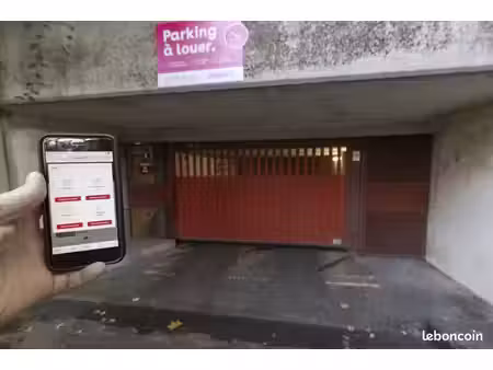 parking montigny le bretonneux
