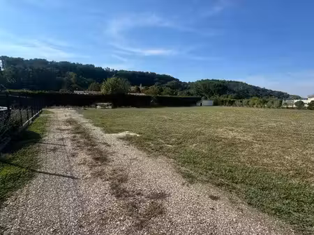 terrain constructible de 3 400 m² –vente totale ou moitié 1700 m²