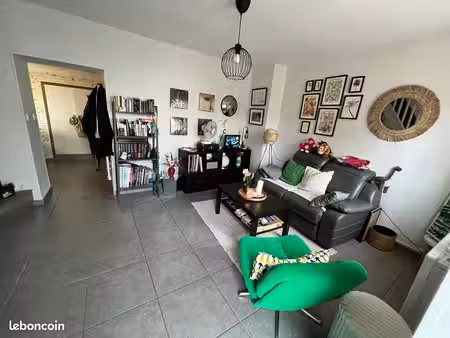 appartement 3 pièces 50 m²