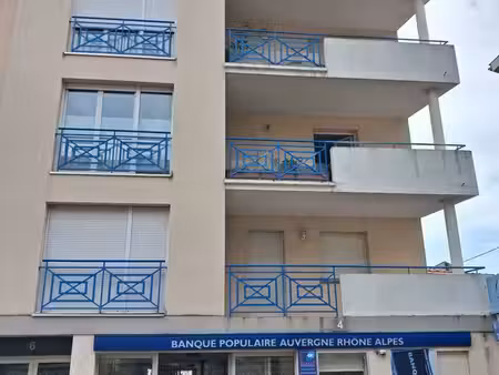 villars centre – appartement grand t2 de 63 m2 + terrasse de 9 m2