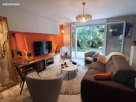maison - 4 pièces - 74 m²