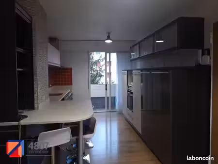 appartement 4 pièces 83 m²