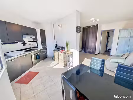 location étudiant septembre à juin