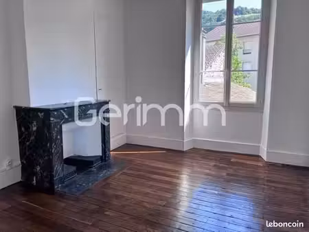 appartement 4 pièces 117 m²