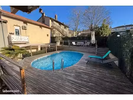 maison de ville avec piscine