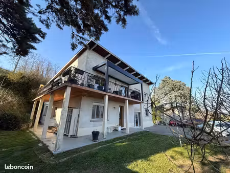 maison 268 m² – 6 chambres – 2 appartements – grand extérieur – pont-évêque