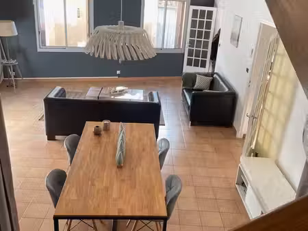 t3 meublé de 110 m² à louer – centre de corneilhan
