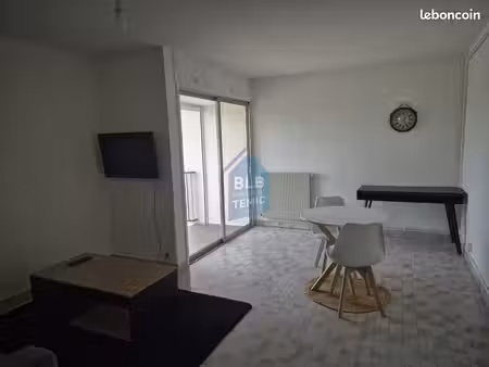 studio 1 pièce 32 m²