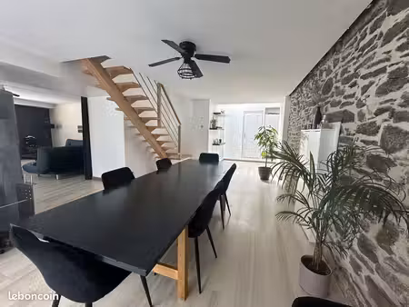 maison de bourg en pierres  3ch + bureau  à st mars du désert