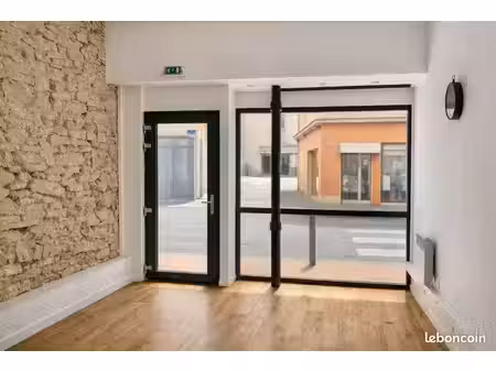 local commercial 25 m²